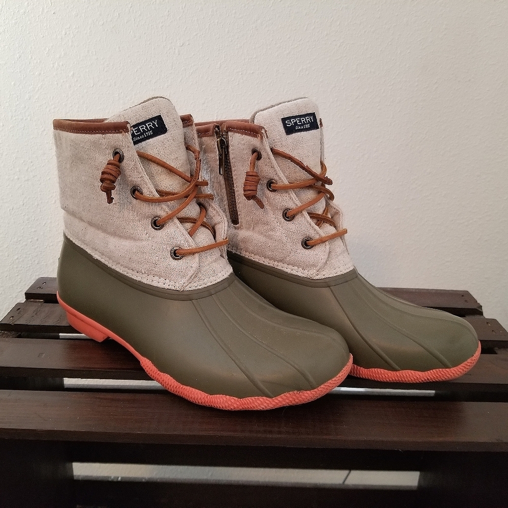 Sperry muck boots